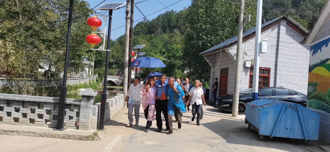 防汛8