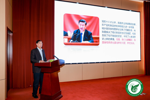 https://rmtsource.ntv.cn/files/web/online/202504/14/67fcc8848f262_content.jpeg