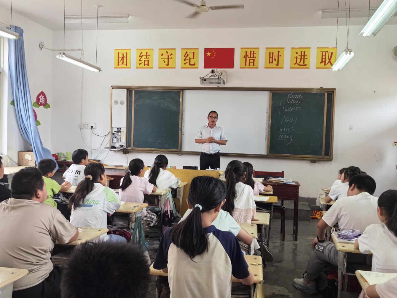 反詐進(jìn)課堂