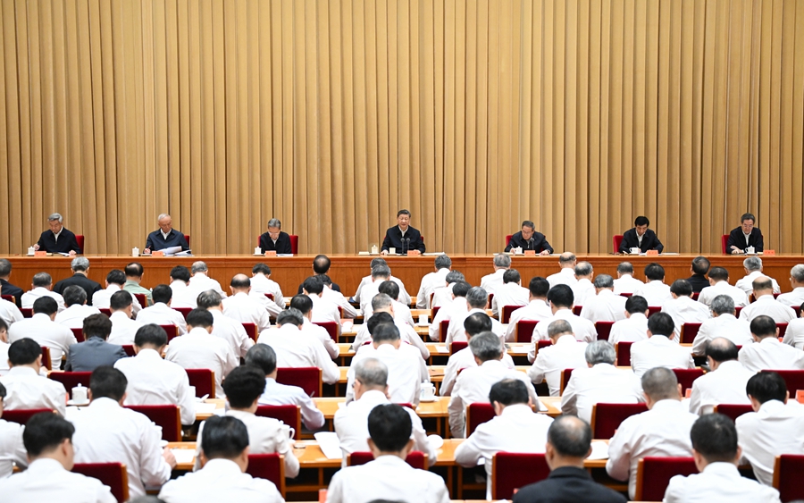 7月14日至15日，中央城市工作會(huì)議在北京舉行。中共中央總書(shū)記、國(guó)家主席、中央軍委主席習(xí)近平出席會(huì)議并發(fā)表重要講話(huà)。中共中央政治局常委李強(qiáng)、趙樂(lè)際、王滬寧、蔡奇、丁薛祥、李希出席會(huì)議。