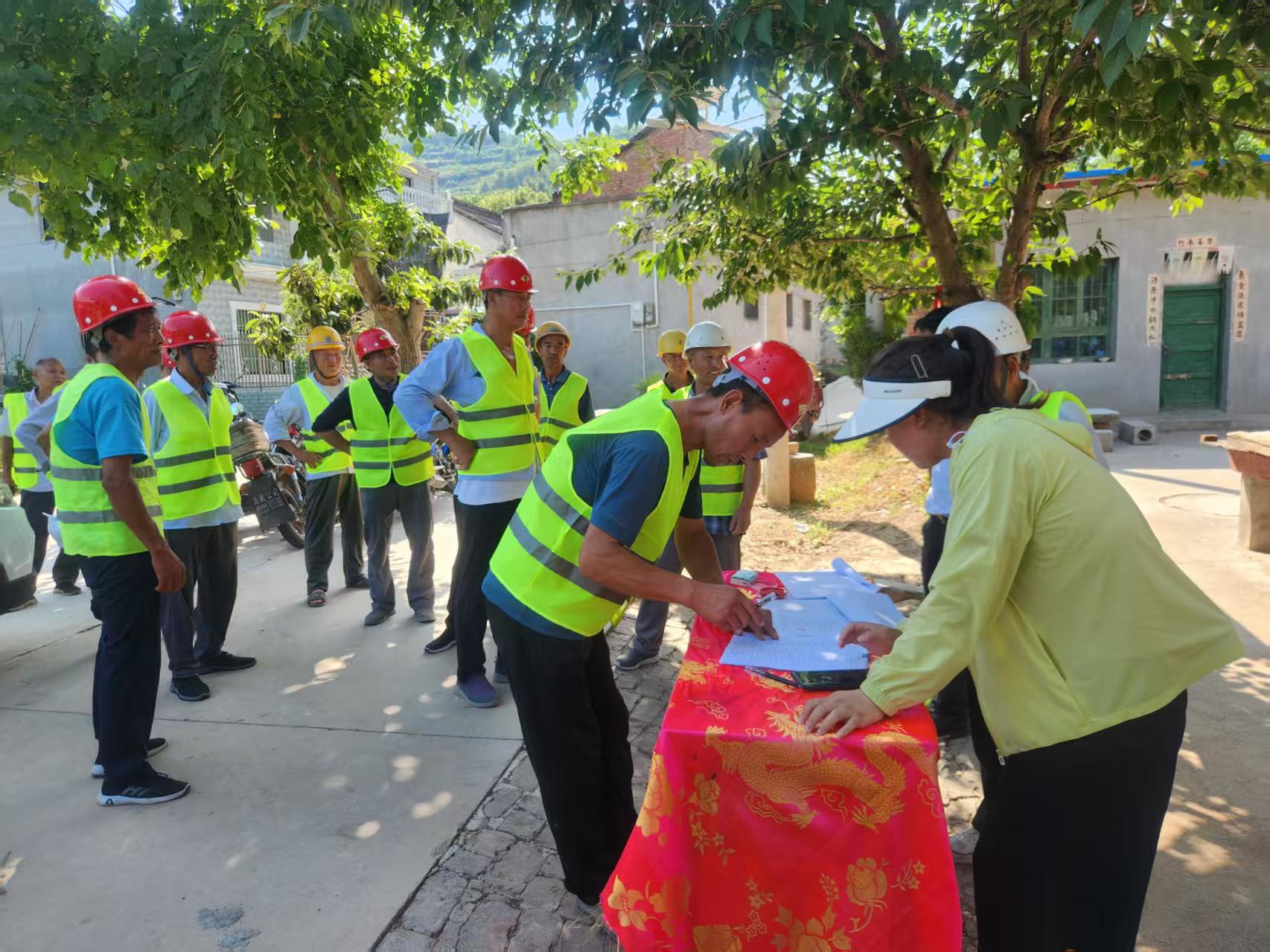 e8860367c66881e41f438543a1e7a13