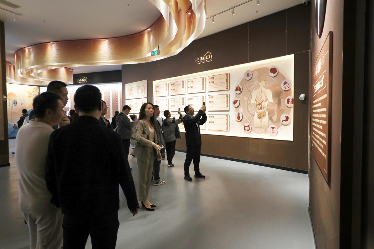 3eb11e2cdc966e84240f9715fcfbc2d0