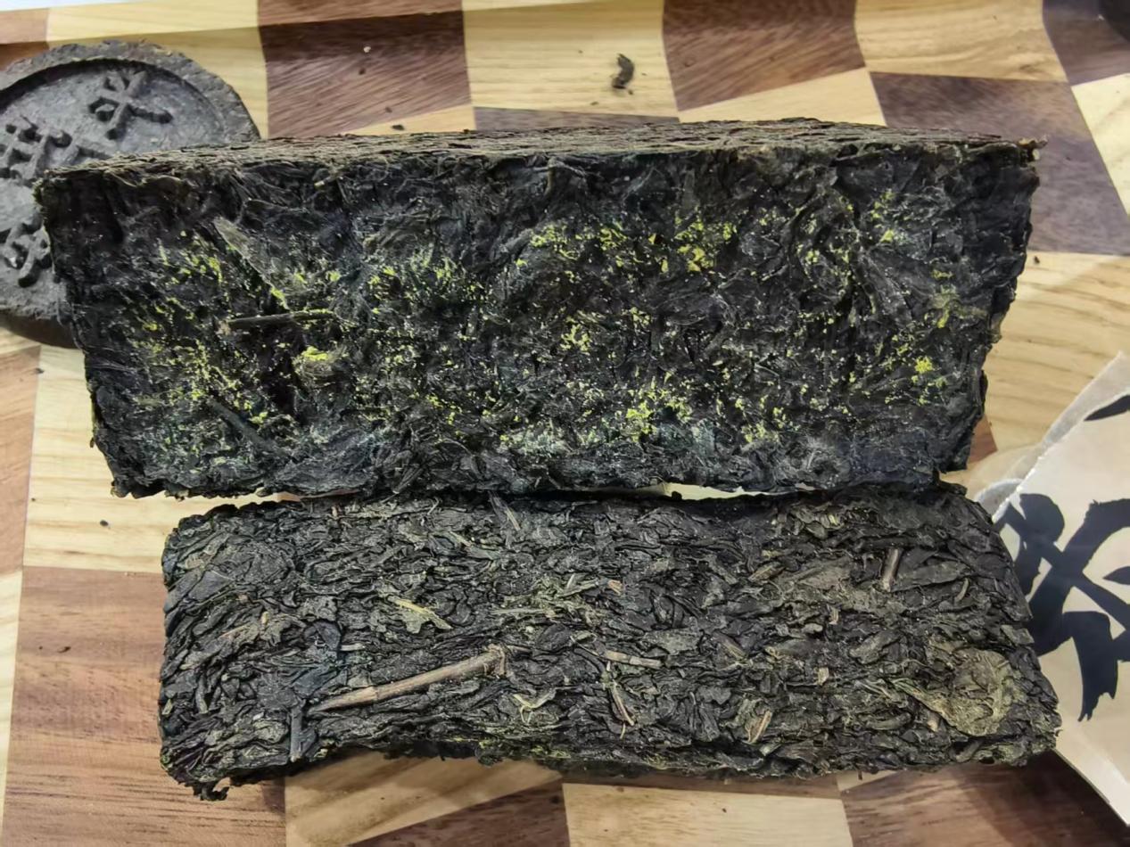 4c89239c3a6481f7e9c492c2ba01e65