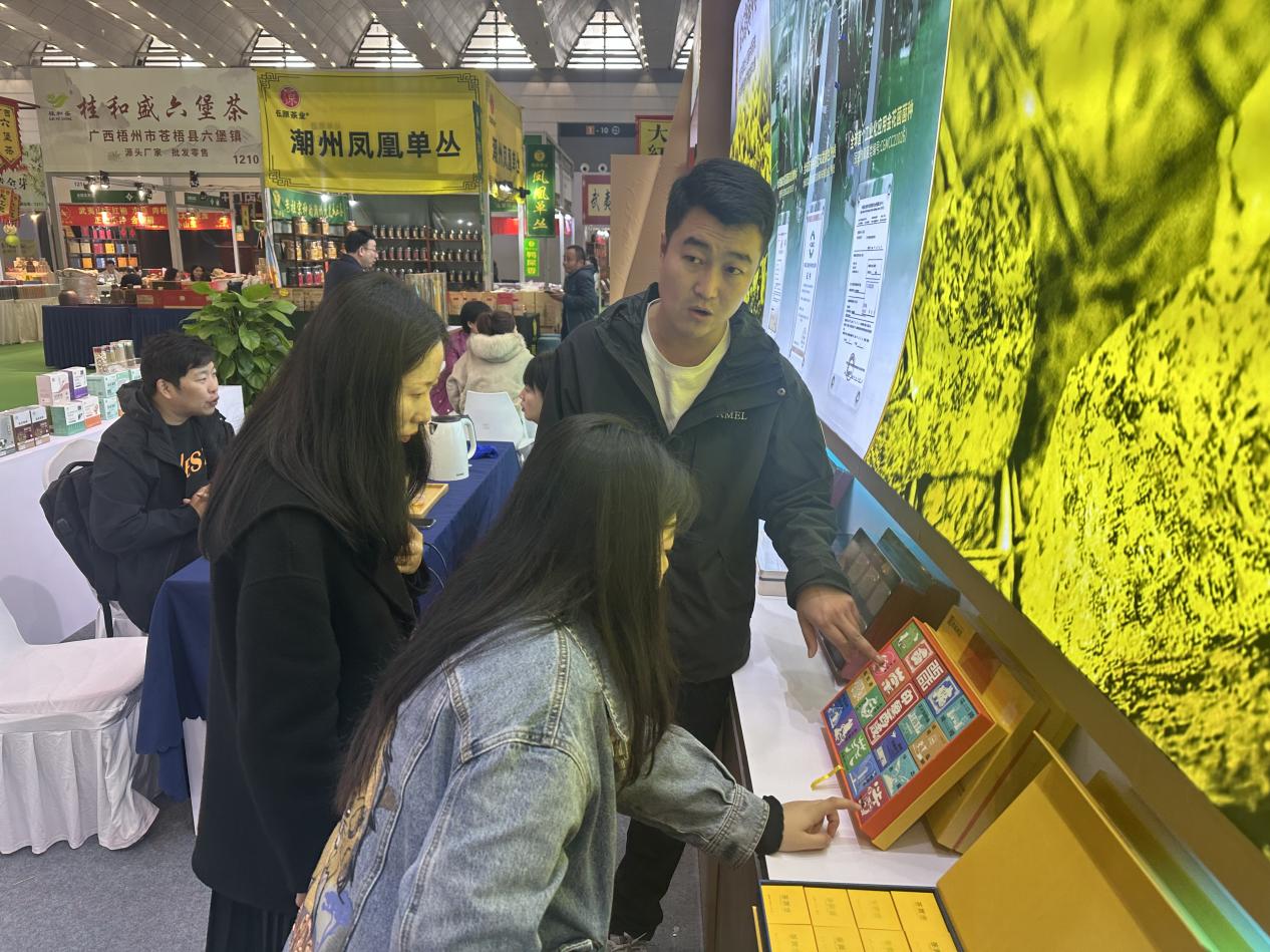 5892c7d169e7ff591ffca781e244bea