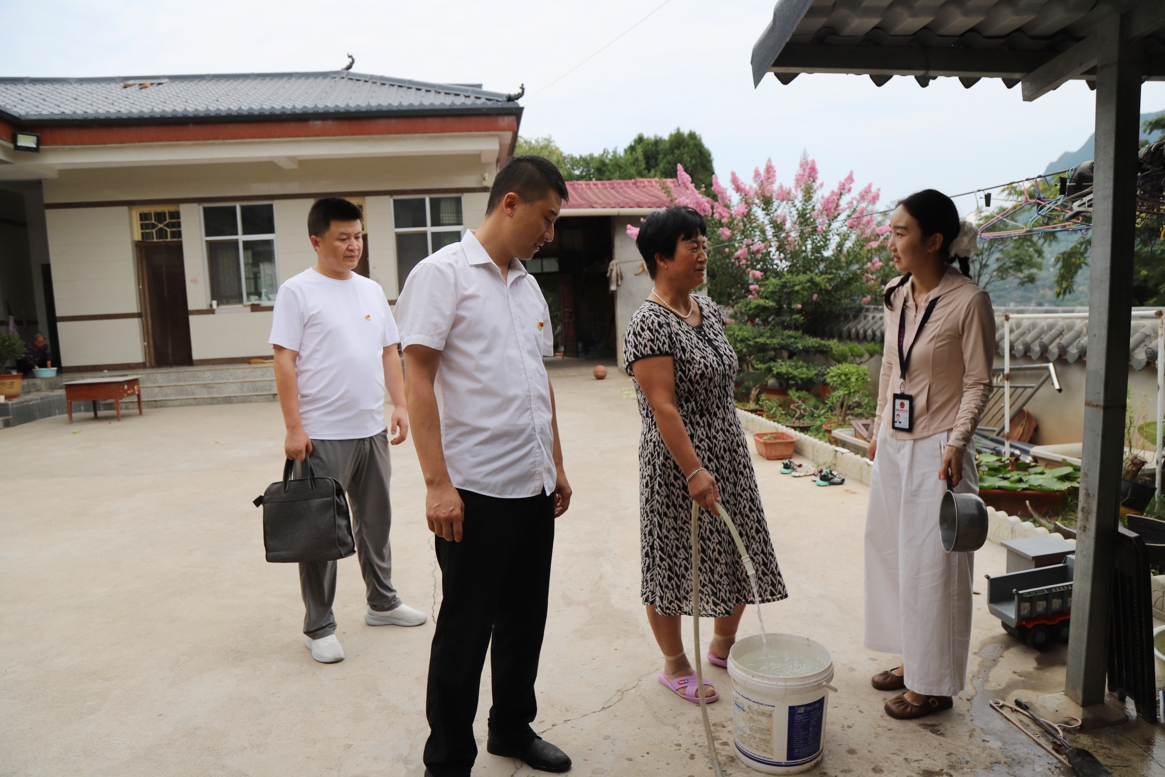 3838661b7ef949be25474ed59ef9179b