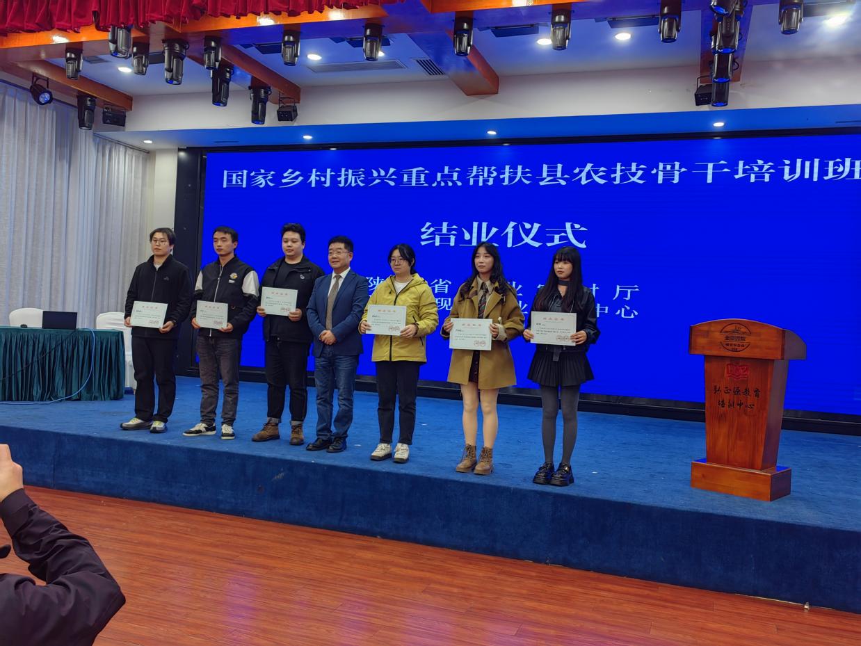 圖示, 示意圖

中度可信度描述已自動(dòng)生成:ver1