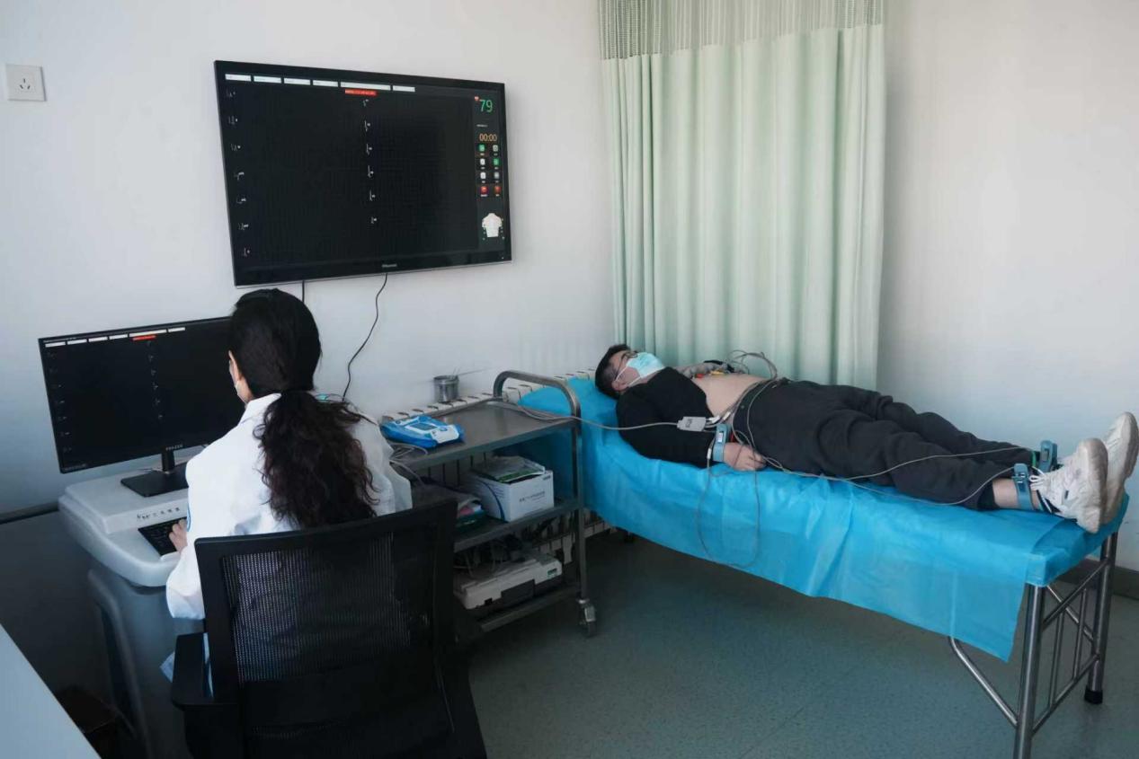 8ff0b62719cb1f459fe41db7a6cd33a5