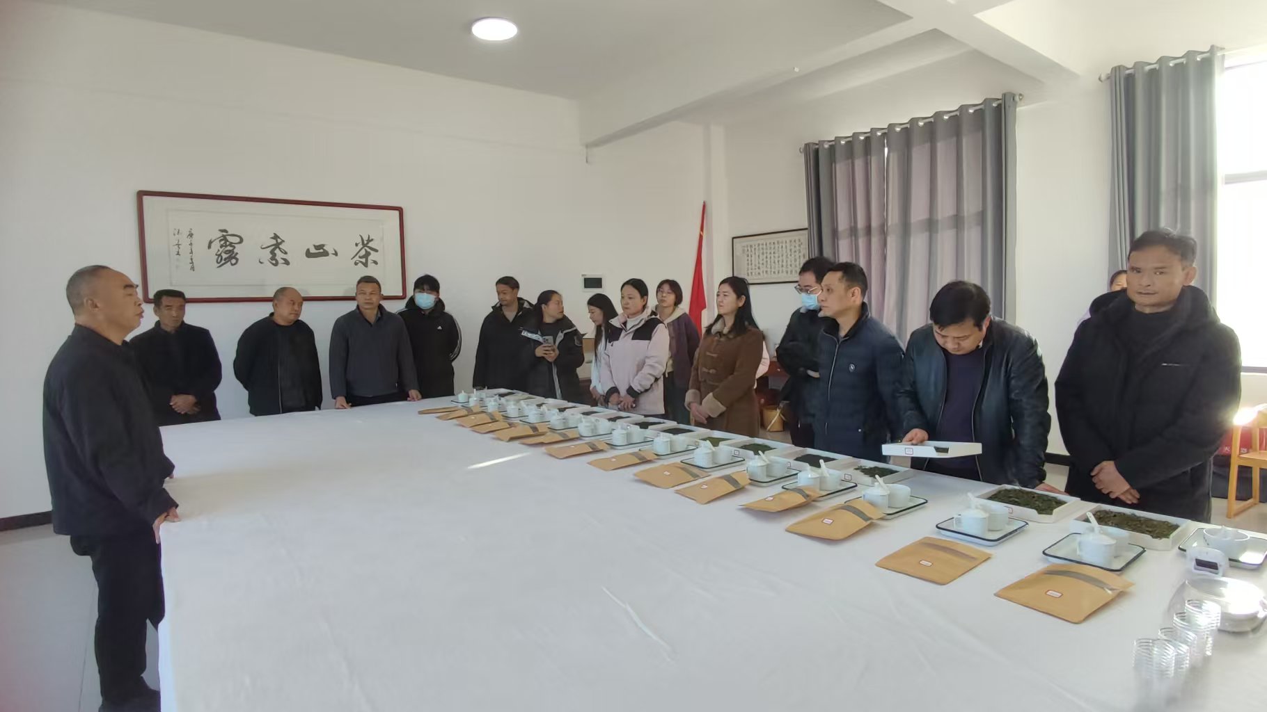 b482762aec7044b11047f255b934d384