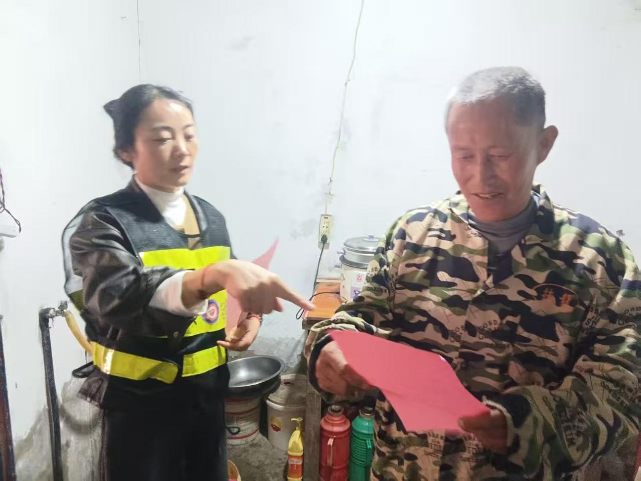 32a7d40c4cbb6e14641df875de23ef43