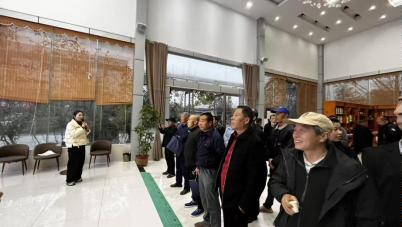 C:/Users/47552/Desktop/照片/微信圖片_20251121111400_267_703.jpg微信圖片_20251121111400_267_703