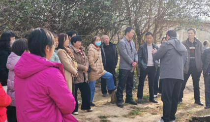 C:/Users/47552/Desktop/蔬菜班照片/微信圖片_20251211101536_872_460.jpg微信圖片_20251211101536_872_460