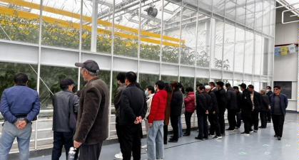 C:/Users/47552/Desktop/雜果班相冊(cè)/微信圖片_20251211085345_132_2.jpg微信圖片_20251211085345_132_2