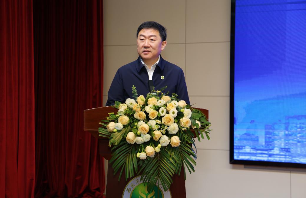 西北農(nóng)林科技大學(xué)副校長(zhǎng)房玉林教授致歡迎辭