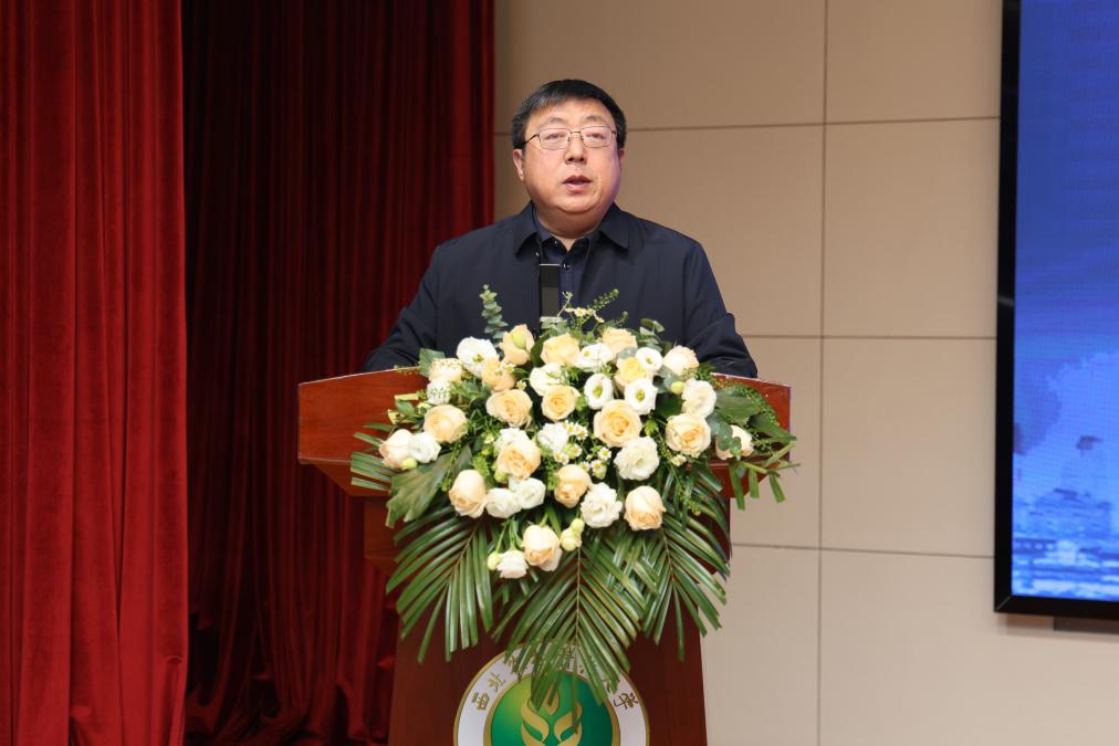 西北農(nóng)林科技大學(xué)食品科學(xué)與工程學(xué)院黨委書記宋廣林主持會(huì)議