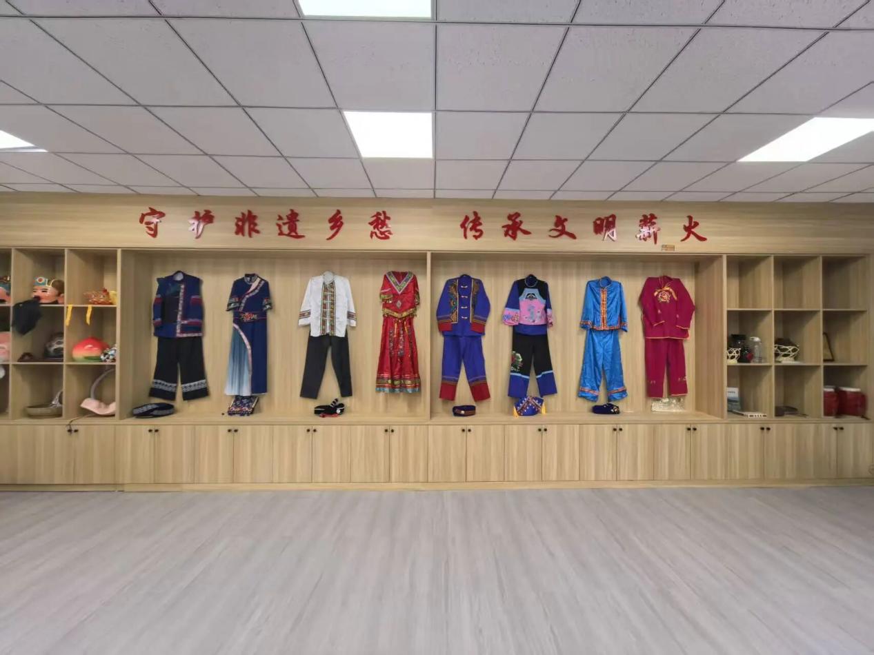 702f4b3ec870b9e9c9b3d432ad760920