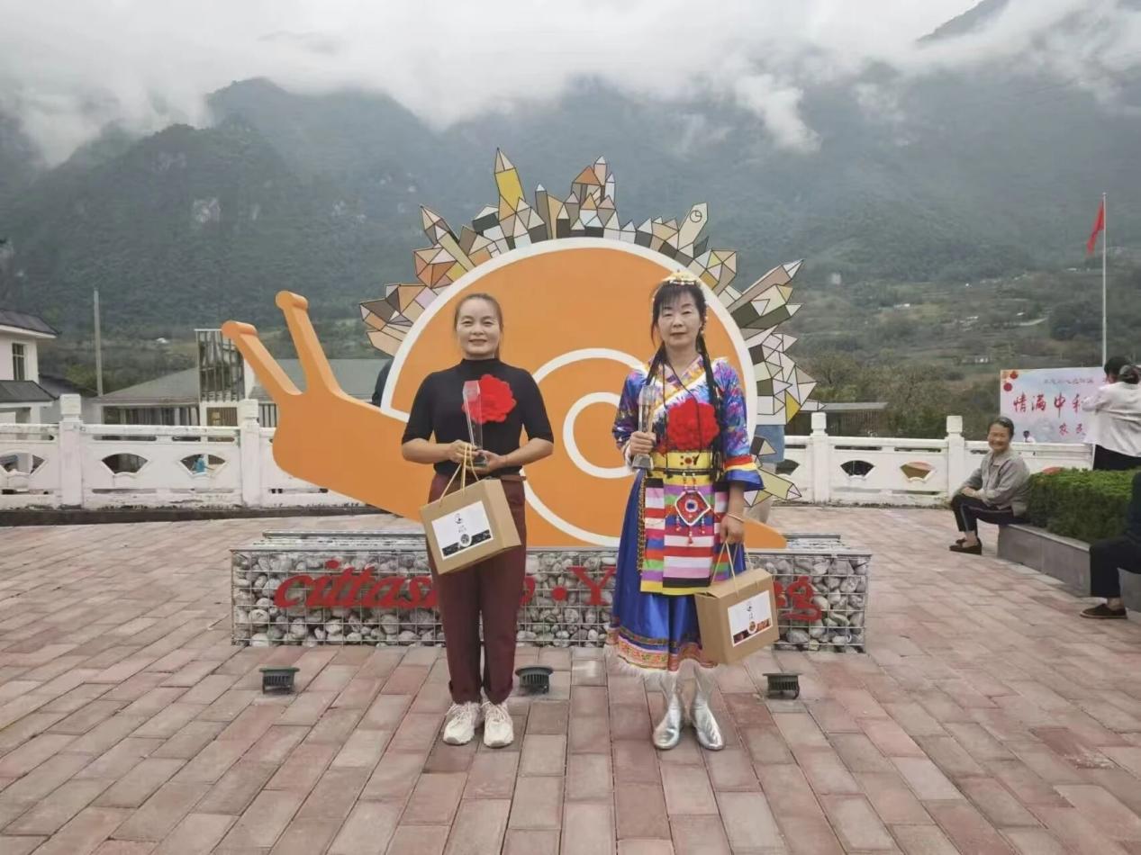 6d554bf6f66bfc759cd468b734c8bdc8