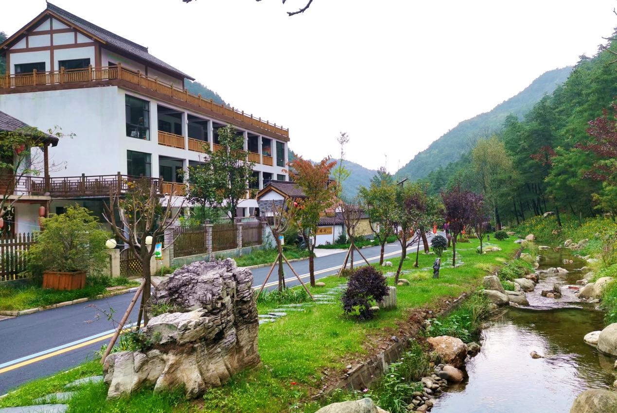 85a7bb00d0edc5d8065b1add39b4028