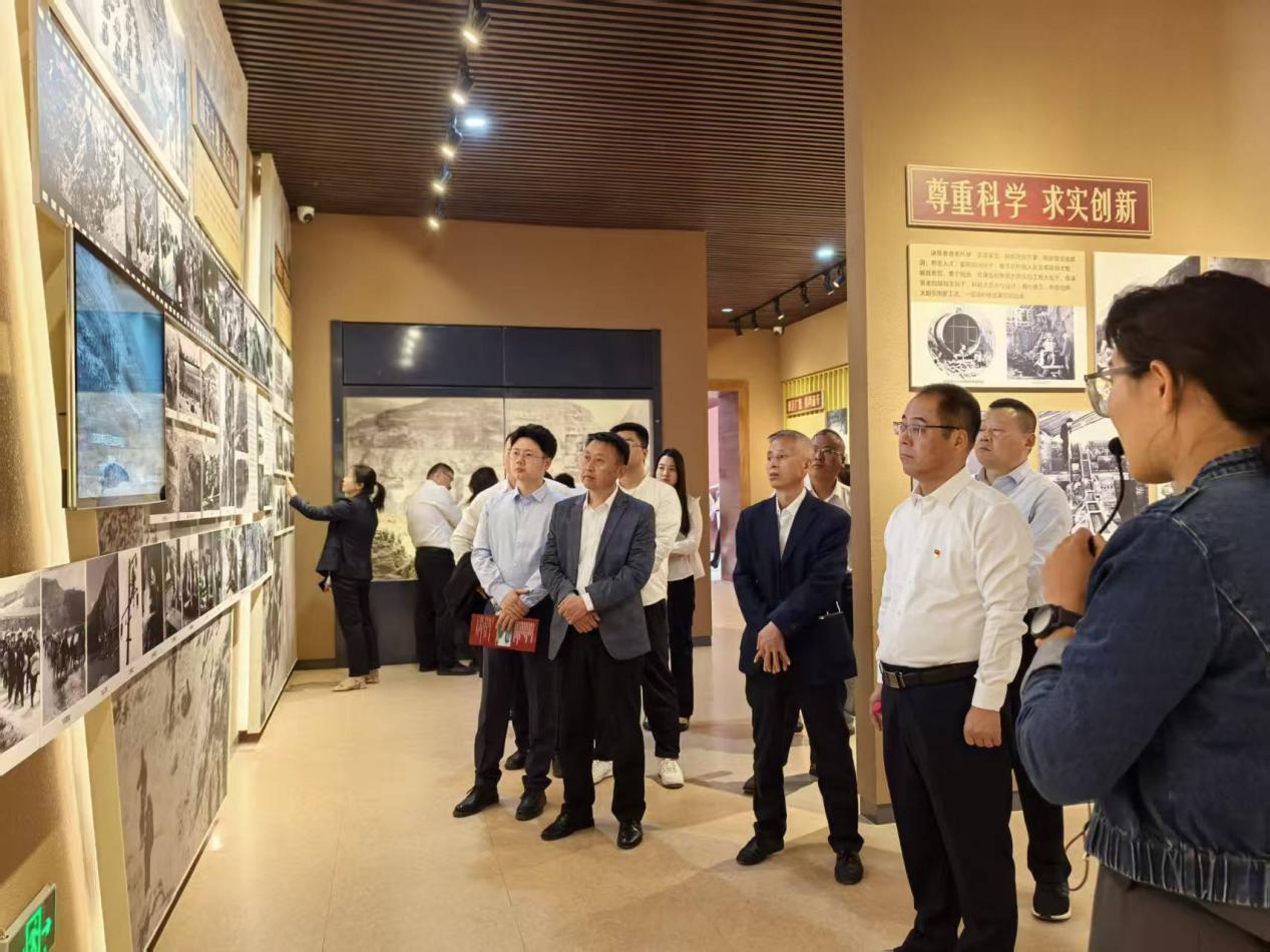 50537a78636b3f69c7674ee80a2de273