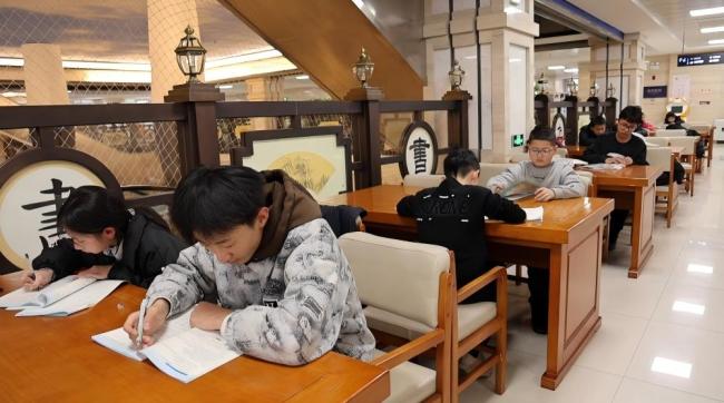 府谷縣圖書館：深耕沃土播“書種” 多維發(fā)力“香”滿城