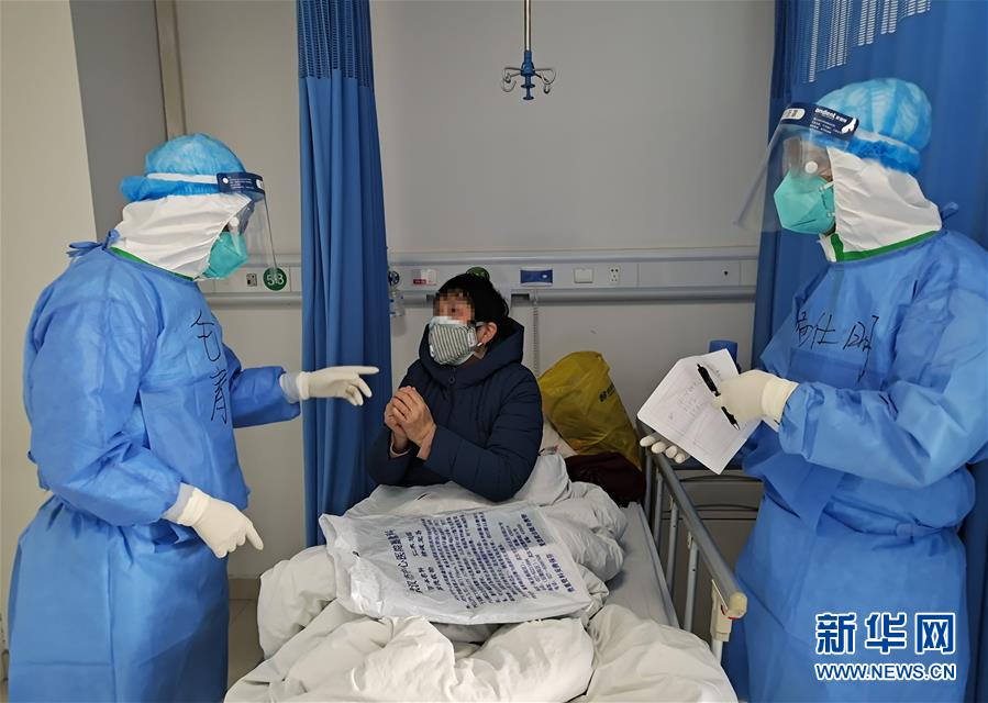 （新华全媒头条·图文互动）（7）兵者勇武 医者仁心——记解放军感染病防控专家毛青